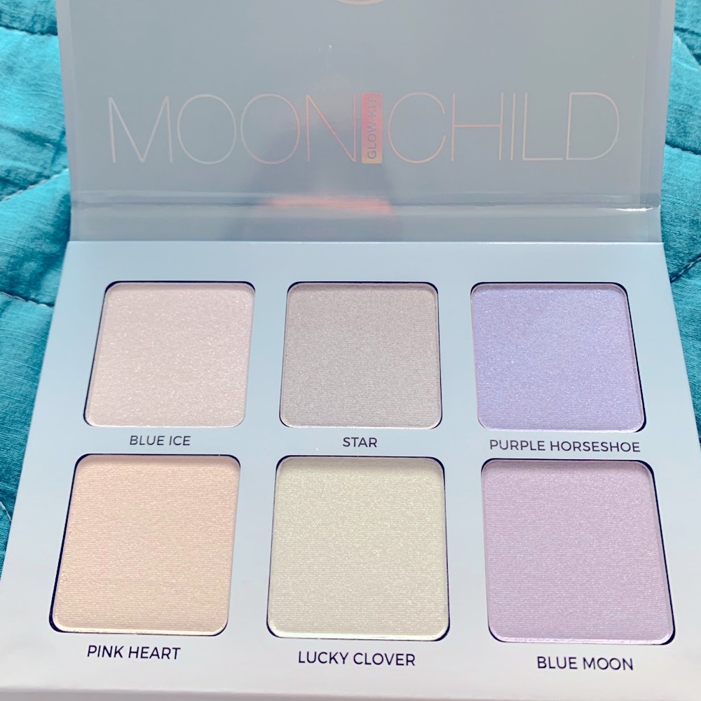 Anastasia B.H. Moonchild highlighter palette